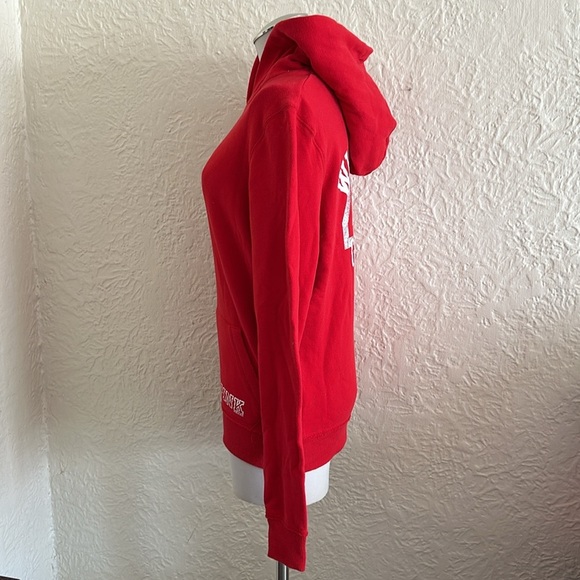 Victoria’s Secret Pink University Madison Wisconsin Red Hoodie Sweatshirt Badger - Picture 6 of 8